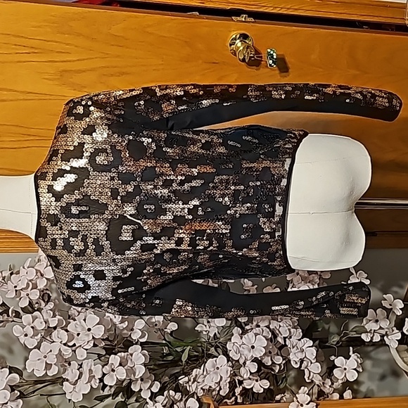 Guess gold/black sequin cardigan - Picture 6 of 9